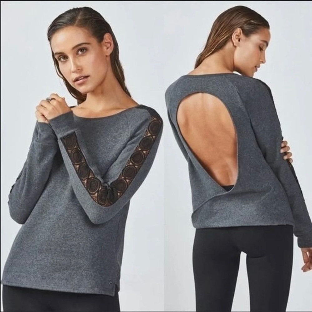 Fabletics Maura L/S The trim you’re in Sweater